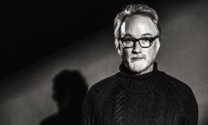 ديفيد فينشر: سيد الإثارة السوداوية وساحر السينما&nbsp;الحديثة