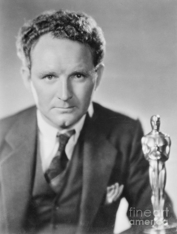 الفائزين بجائزة الاوسكار لأفضل مخرج الجزء&nbsp;1